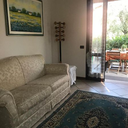 Appartamento Nonna Maria Garda Lake Паденге-суль-Гарда Екстер'єр фото
