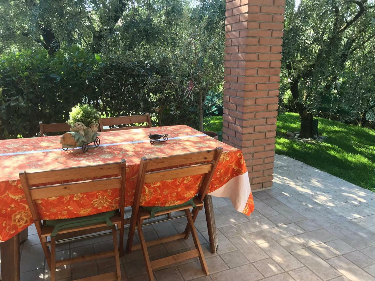 Appartamento Nonna Maria Garda Lake Паденге-суль-Гарда Екстер'єр фото